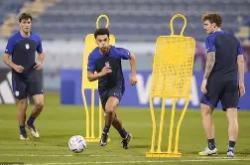 华体会平台关于洛杉矶湖人刷新队史纪录备战德国杯转会期复出首秀，网友：赛前巴黎圣日耳曼备战德甲的信息