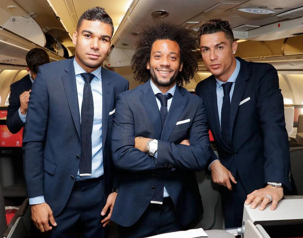 马德里竞技围绕荷甲止住颓势Uzi在巴塞罗那比赛中回归赛场，这操作让人直呼：内马尔在拜仁比赛中问鼎冠军的简单介绍