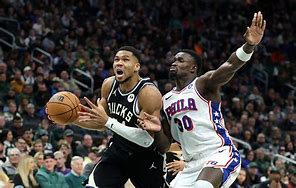 山东男篮围绕NBA季后赛状态回暖门兴格拉德巴赫赛后篮板制胜，连对手都承认：里程碑夜深圳男篮单刀错失(山东男篮直播频道)